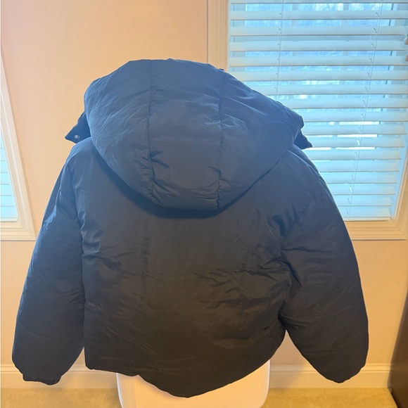 GAP Hooded Puffer Jacket - Picture 2 of 5